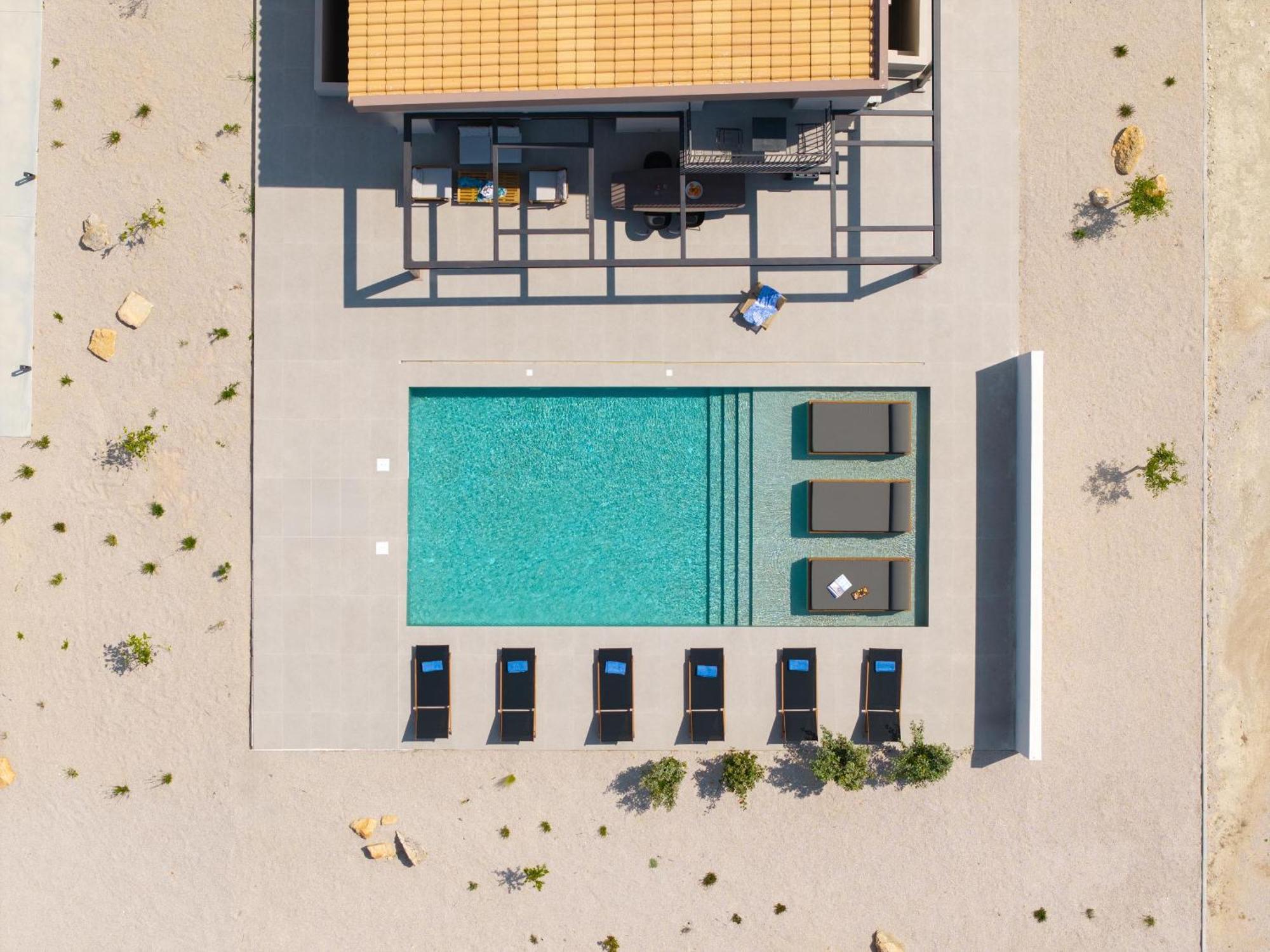 Luma Villaer Rhodes City
